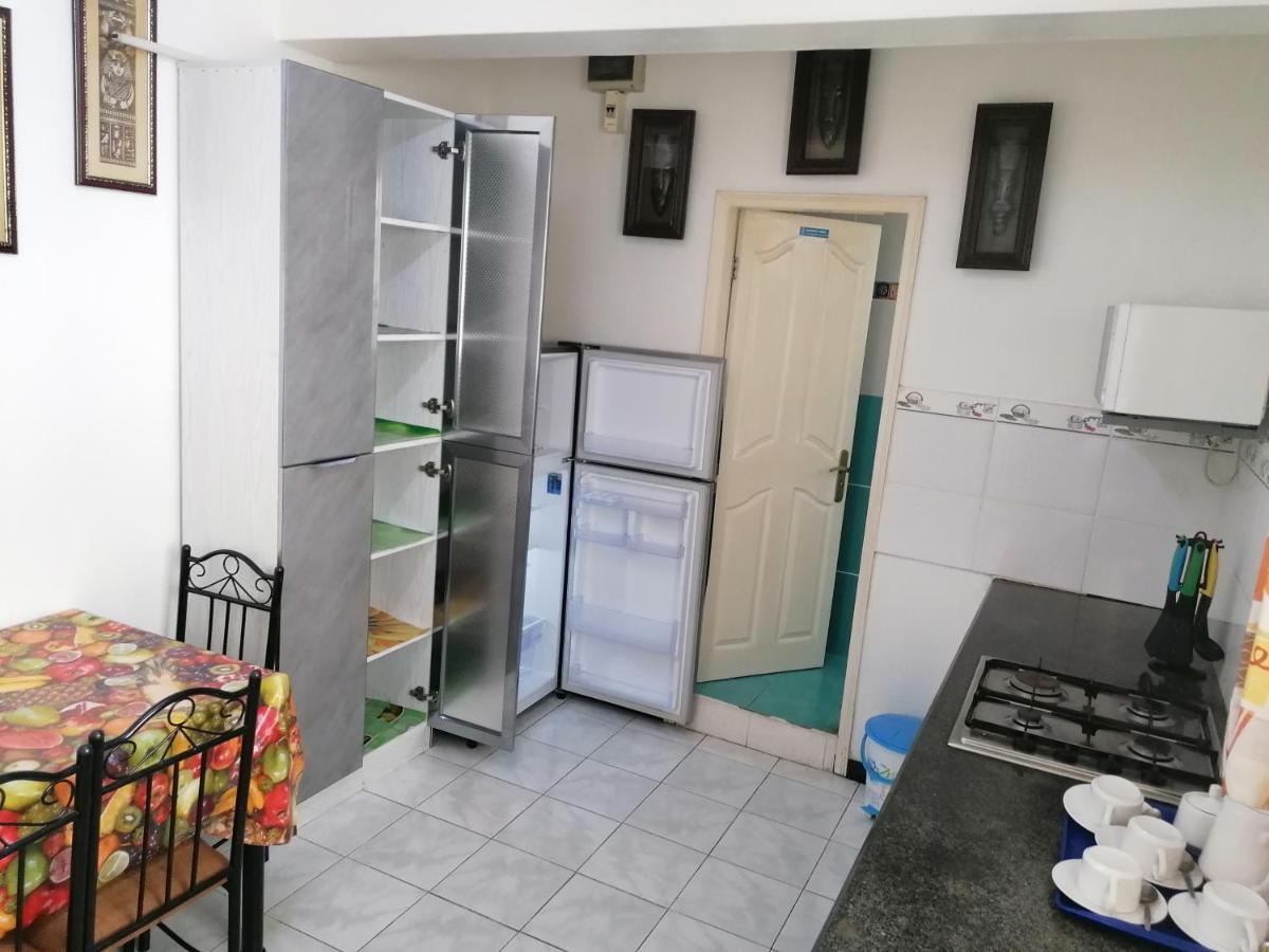 Les Camelias Ground Floor Apartment Flic-en-Flacq Екстериор снимка